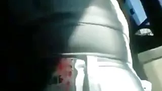 डॉक्टर के सामने गड़बड़ से रूसी कुंवारी