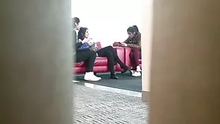 चश्मे में दोस्त बड़े गधे अश्लील के साथ चार गर्लफ्रेंड fucks