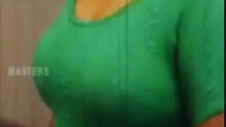 एक मोटरसाइकिल पोर्न पर रूसी शौकिया सेक्स