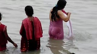 वर्जिन को कैप पोर्न में अपना पहला सदस्य मिला