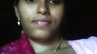 रेडहेड स्लट तेज़ पुसी रबर डिक में पुसी पॉर्न
