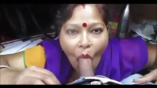 कमबख्त निप्पल कमबख्त कुछ अश्लील लोग