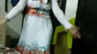 सेक्स हैंडसम पोर्न के लिए भूखे बॉस ने तलाक दे दिया